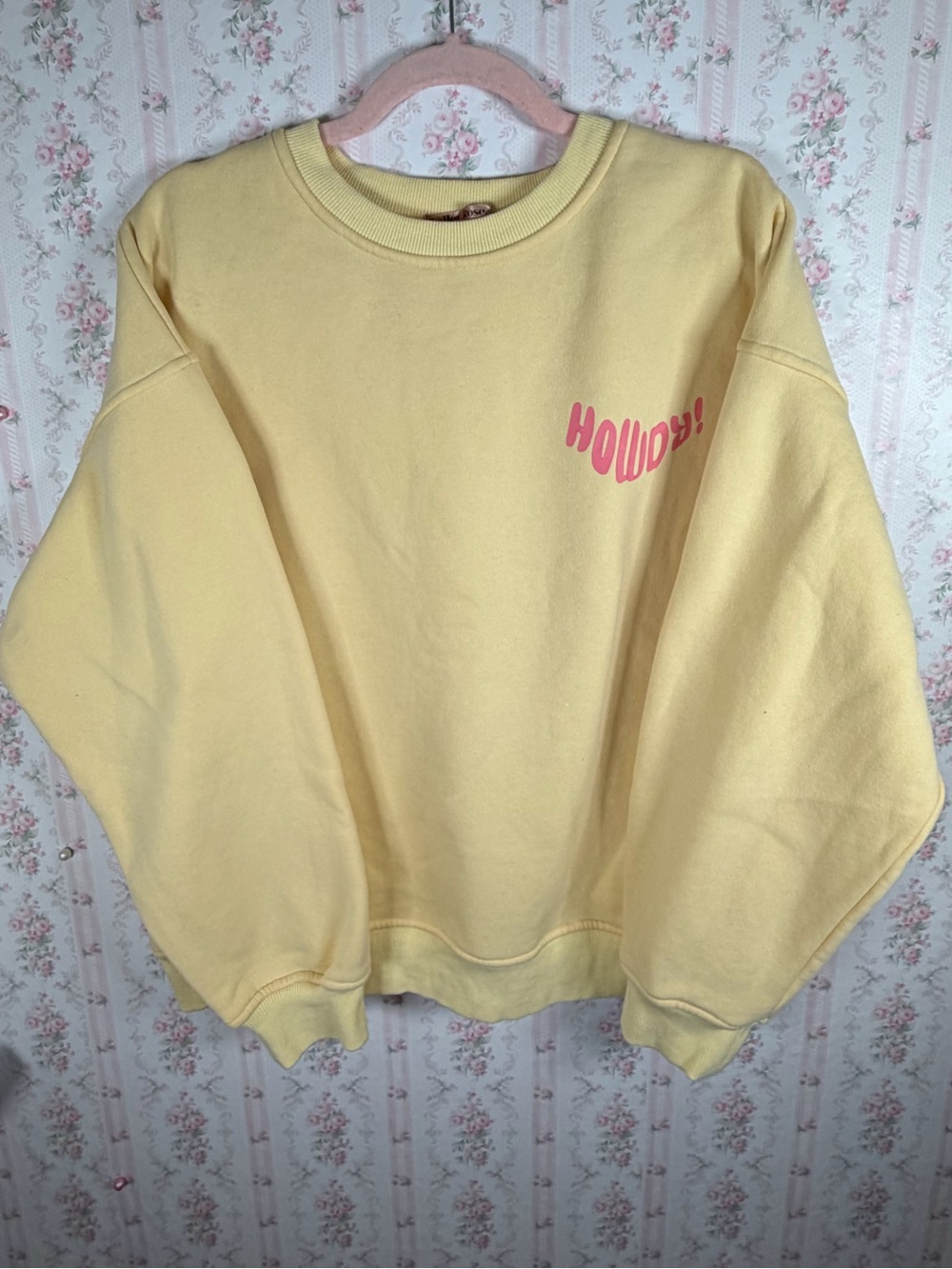 Bailey Rose “Howdy” Cowboy Boots & Hat Graphic Sweatshirt Yellow L